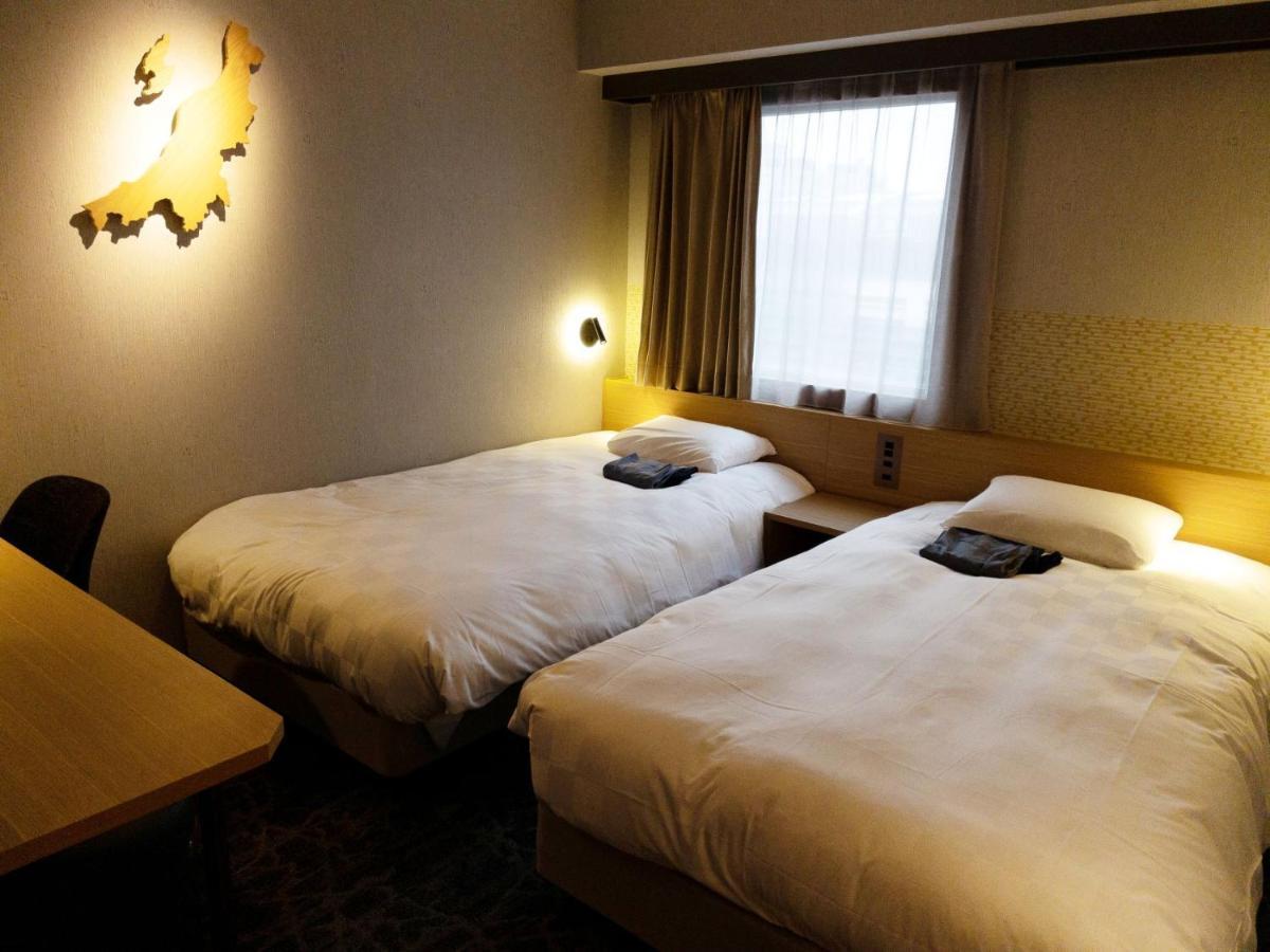 Hotel Global View Niigata Bagian luar foto